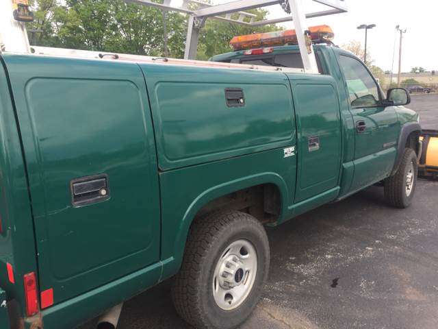 2003 GMC Sierra 2500HD 2dr Standard Cab SLE 4WD LB